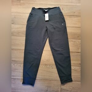 Baleaf Charcoal Fleece Lined Women's Joggers Size Medium Petite